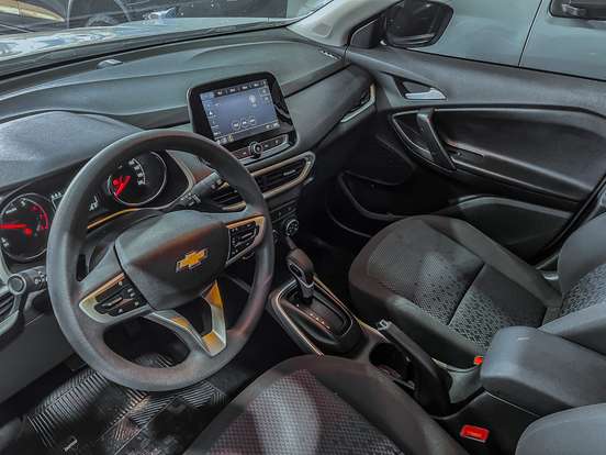 CHEVROLET-TRACKER-2021