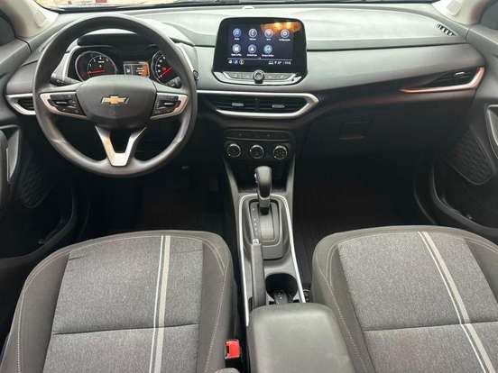 CHEVROLET-TRACKER-2024