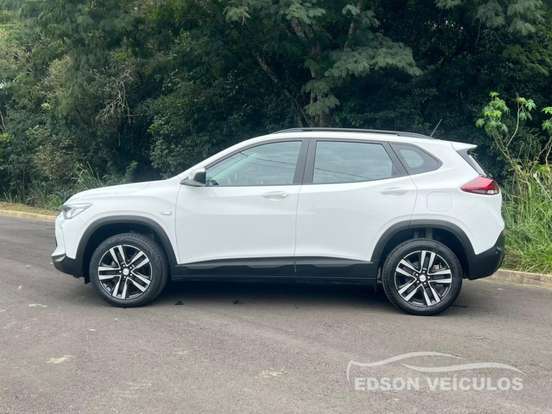 CHEVROLET-TRACKER-2024
