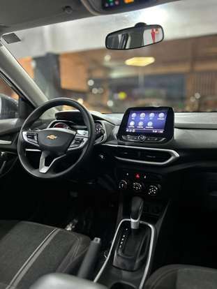 CHEVROLET-TRACKER-2023