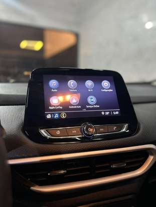 CHEVROLET-TRACKER-2023