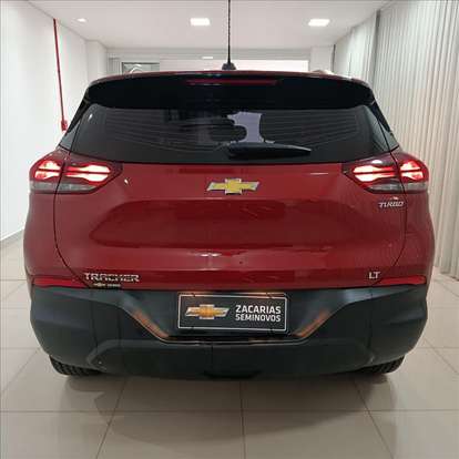 CHEVROLET-TRACKER-2024