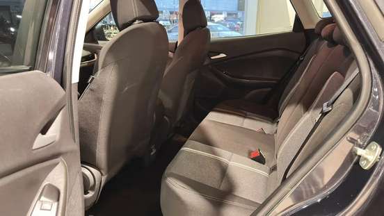 CHEVROLET-TRACKER-2023