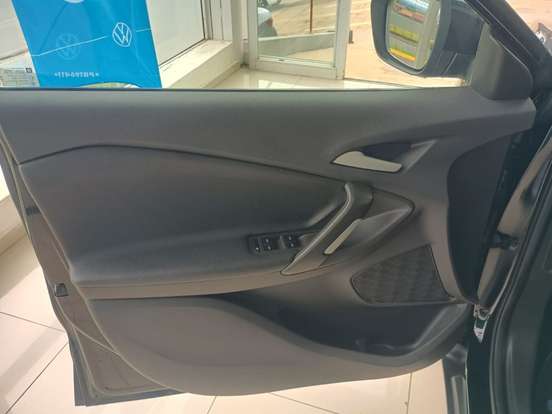 CHEVROLET-TRACKER-2022