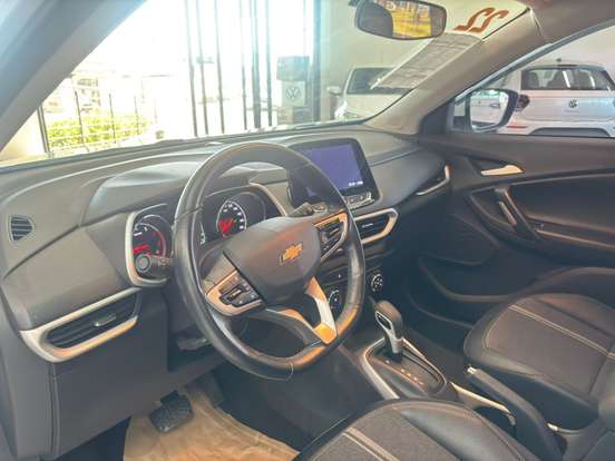 CHEVROLET-TRACKER-2022