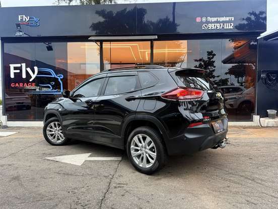 CHEVROLET-TRACKER-2022