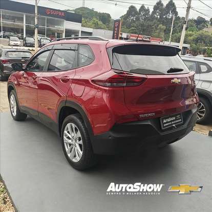 CHEVROLET-TRACKER-2025