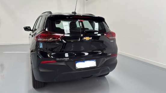 CHEVROLET-TRACKER-2024