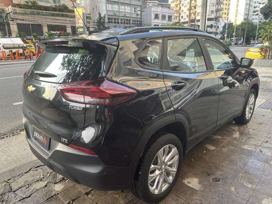 CHEVROLET-TRACKER-2024