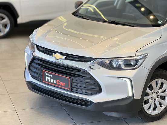 CHEVROLET-TRACKER-2021