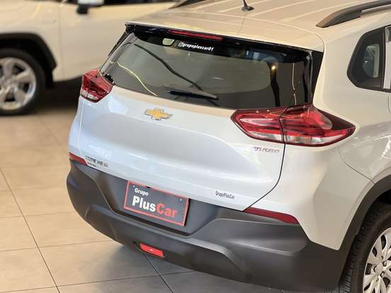 CHEVROLET-TRACKER-2021