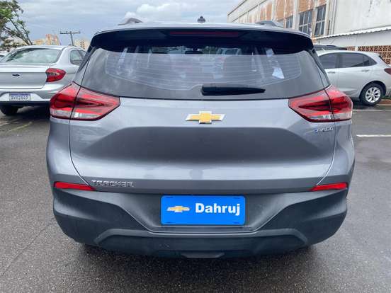 CHEVROLET-TRACKER-2021