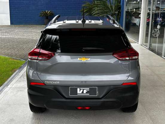 CHEVROLET-TRACKER-2020