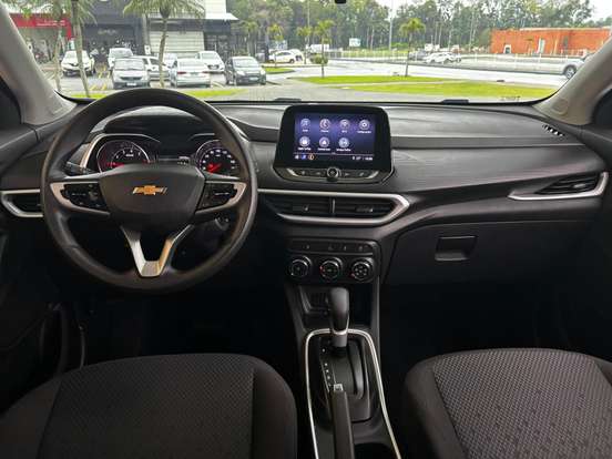 CHEVROLET-TRACKER-2020