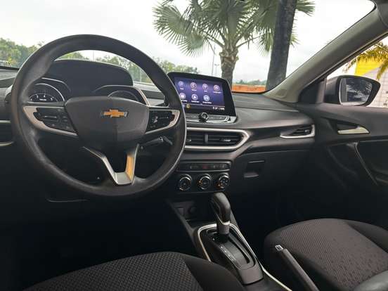 CHEVROLET-TRACKER-2020