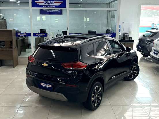 CHEVROLET-TRACKER-2023