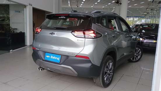 CHEVROLET-TRACKER-2025