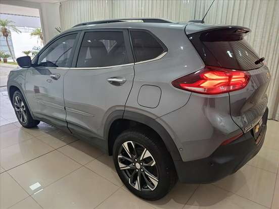 CHEVROLET-TRACKER-2023
