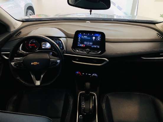 CHEVROLET-TRACKER-2023