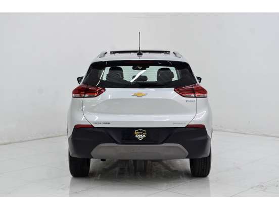 CHEVROLET-TRACKER-2022