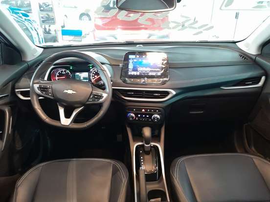CHEVROLET-TRACKER-2024