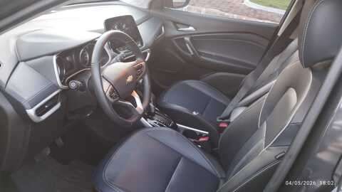CHEVROLET-TRACKER-2023