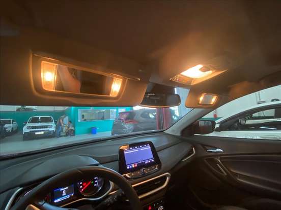 CHEVROLET-TRACKER-2023