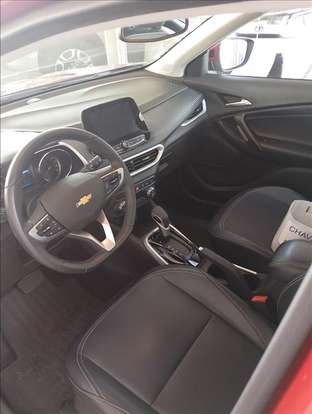 CHEVROLET-TRACKER-2023