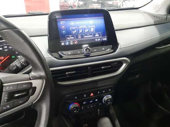 CHEVROLET-TRACKER-2020