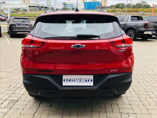 CHEVROLET-TRACKER-2023