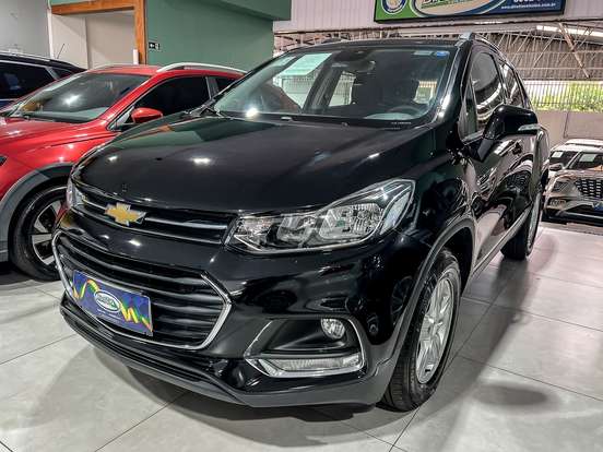 CHEVROLET-TRACKER-2017