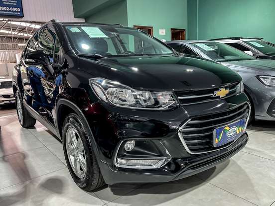 CHEVROLET-TRACKER-2017
