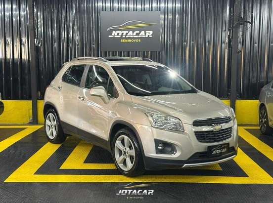 CHEVROLET-TRACKER-2015
