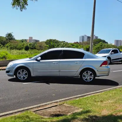 CHEVROLET-VECTRA-2011