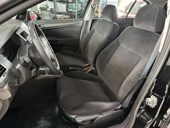 CHEVROLET-VECTRA-2.0 MPFI GT HATCH 8V FLEX 4P MANUAL CHEVROLET-VECTRA-2009