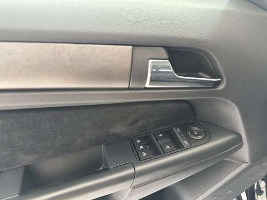 CHEVROLET-VECTRA-2.0 MPFI GT HATCH 8V FLEX 4P MANUAL CHEVROLET-VECTRA-2009