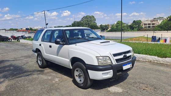 CHEVROLET BLAZER 2.4 MPFI ADVANTAGE 4X2 8V FLEX 4P MANUAL