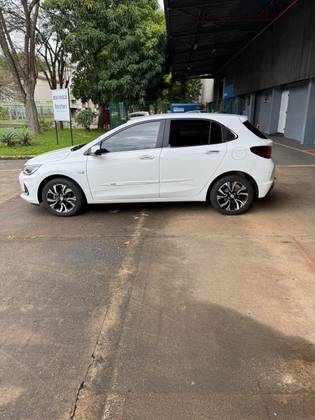 CHEVROLET ONIX 1.0 TURBO FLEX PREMIER AUTOMÁTICO