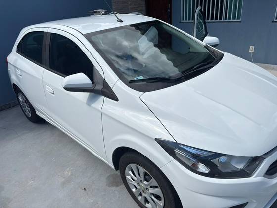 CHEVROLET ONIX 1.4 MPFI LT 8V FLEX 4P MANUAL
