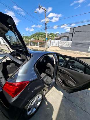CHEVROLET-ONIX-2019