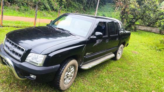 CHEVROLET S10 2.8 DLX 4X2 CD 12V TURBO INTERCOOLER DIESEL 4P MANUAL