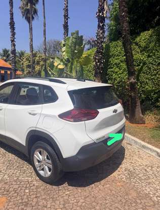 CHEVROLET-TRACKER-2021