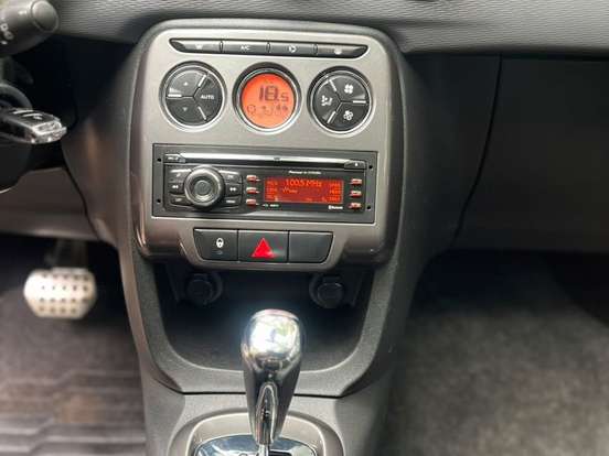 CITROËN-C3-1.6 EXCLUSIVE 16V FLEX 4P AUTOMÁTICO CITROËN-C3-2013