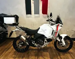 DUCATI DESERT X DUCATI DESERT X