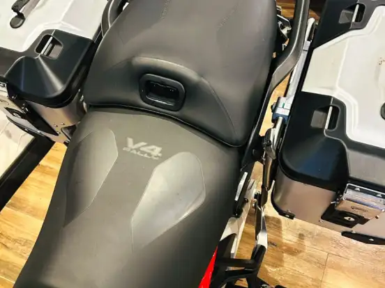 DUCATI-MULTISTRADA 1200 V4 RALLY ADVENTURE DUCATI-MULTISTRADA 1200 V4 RALLY ADVENTURE-2024
