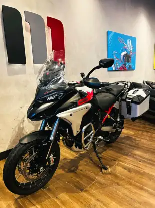 DUCATI-MULTISTRADA 1200 V4 RALLY ADVENTURE DUCATI-MULTISTRADA 1200 V4 RALLY ADVENTURE-2024