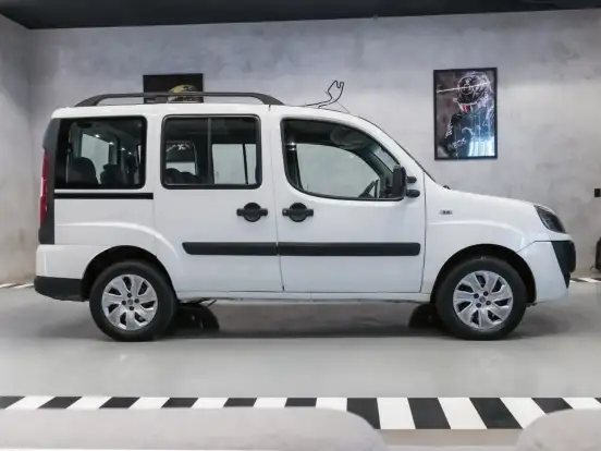 FIAT-DOBLÒ-2021