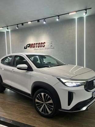 FIAT-FASTBACK-2022