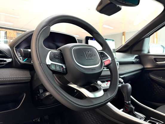 FIAT-FASTBACK-2025