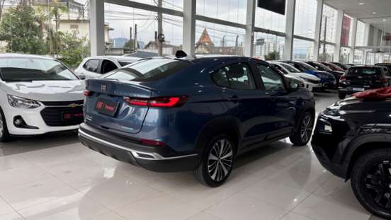 FIAT-FASTBACK-1.0 TURBO 200 HYBRID AUDACE CVT FIAT-FASTBACK-2025